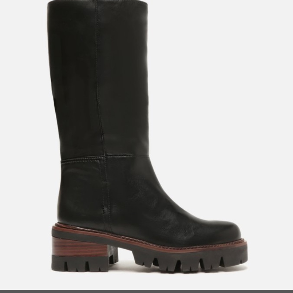 COPY - New leather Arezzo black boots